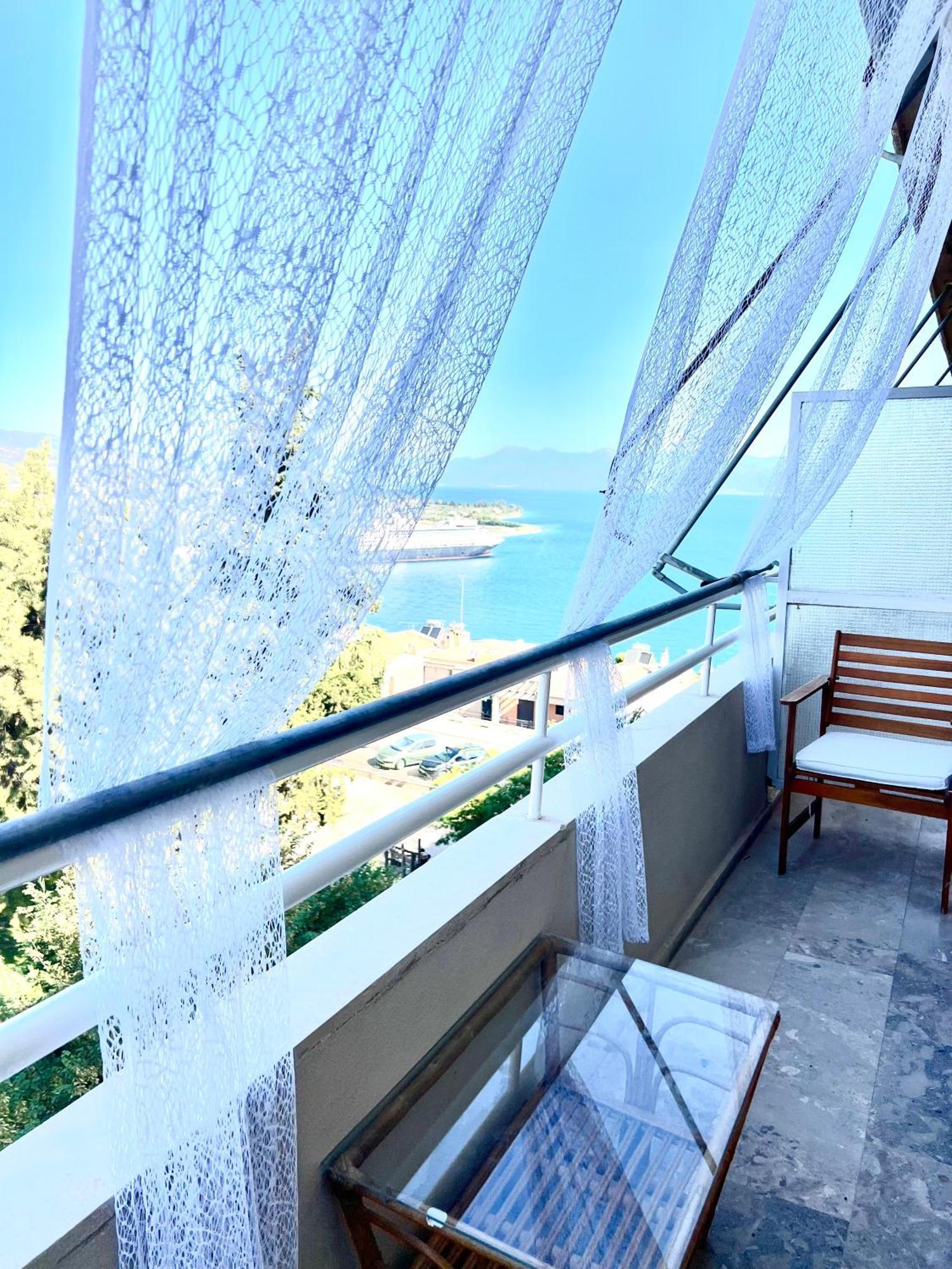 Apartamento Seaview Penthouse On The Square Egio Exterior foto